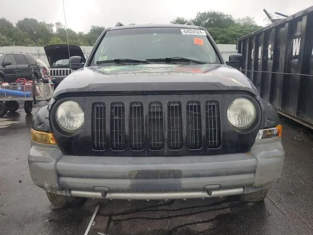 1J4GL38K55W504555 2005 2005 Jeep Liberty- Renegade 5