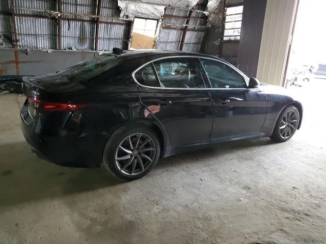 ZARFAEDN9H7551031 2017 2017 Alfa Romeo Giulia- Q4 3