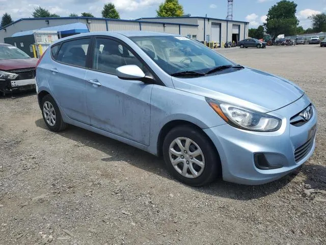 KMHCT5AE2DU066443 2013 2013 Hyundai Accent- Gls 4