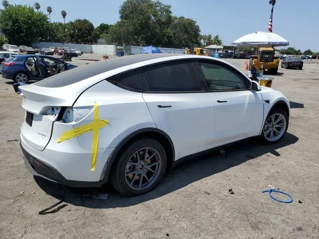 7SAYGDEE2PA064093 2023 2023 Tesla MODEL Y 3