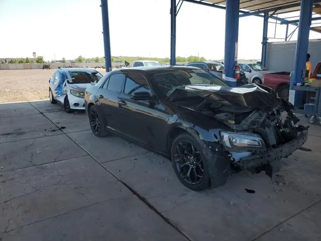 2C3CCAAG1KH727043 2019 2019 Chrysler 300- Touring 4