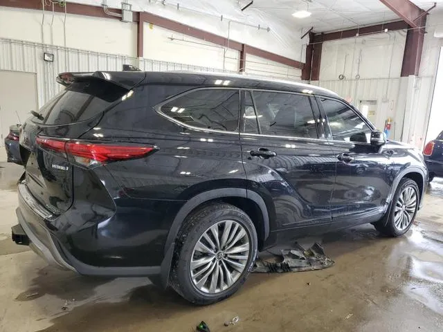 5TDEBRCH1MS051564 2021 2021 Toyota Highlander- Hybrid Platinum 3