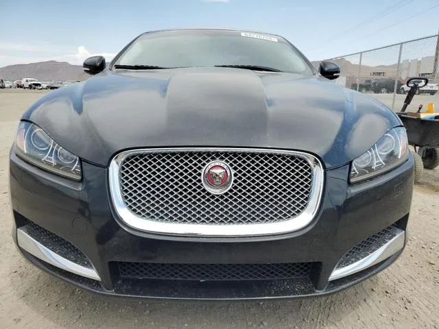 SAJWA0FS2FPU82424 2015 2015 Jaguar XF- 2-0T Premium 5