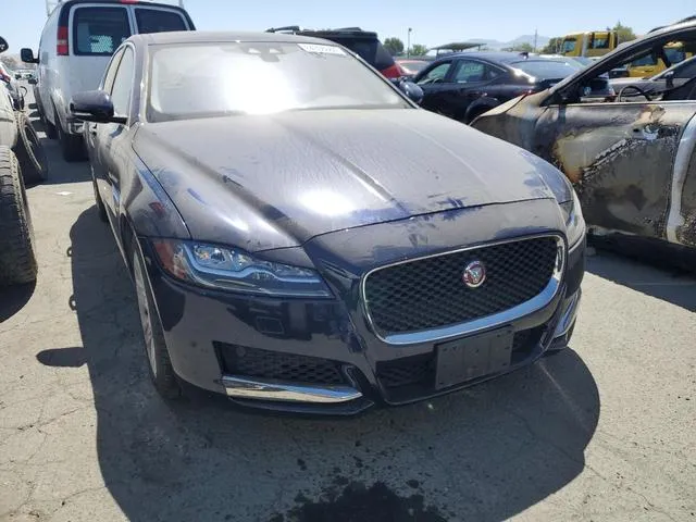 SAJBD4BVXHCY33183 2017 2017 Jaguar XF- Premium 4