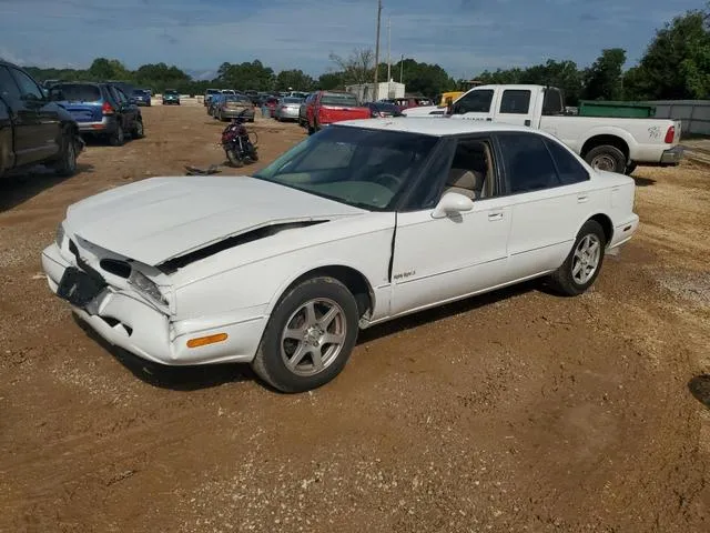 1G3HN52K2W4863917 1998 1998 Oldsmobile 88- Base 1