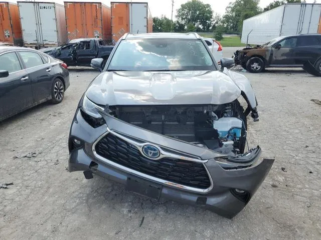 5TDEBRCH9MS045902 2021 2021 Toyota Highlander- Hybrid Platinum 5