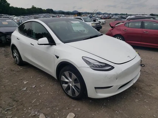 7SAYGDEE0NF313944 2022 2022 Tesla MODEL Y 4