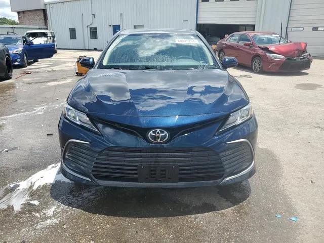 4T1C11AKXMU453634 2021 2021 Toyota Camry- LE 5