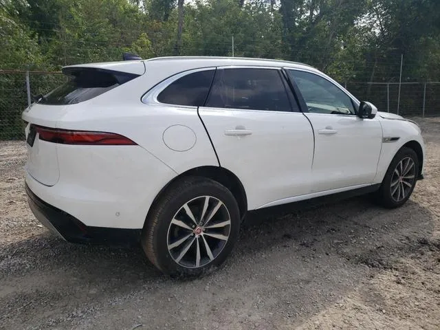 SADCJ2EX1MA665389 2021 2021 Jaguar F-Pace- S 3