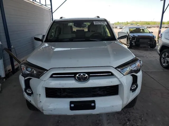 JTEMU5JR8P6204578 2023 2023 Toyota 4runner- SE 5