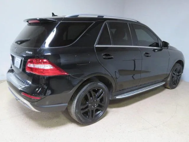 4JGDA5HBXFA460458 2015 2015 Mercedes-Benz ML-Class- 350 4Matic 3