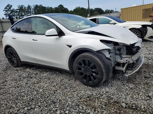 5YJYGDEEXMF064290 2021 2021 Tesla MODEL Y 4