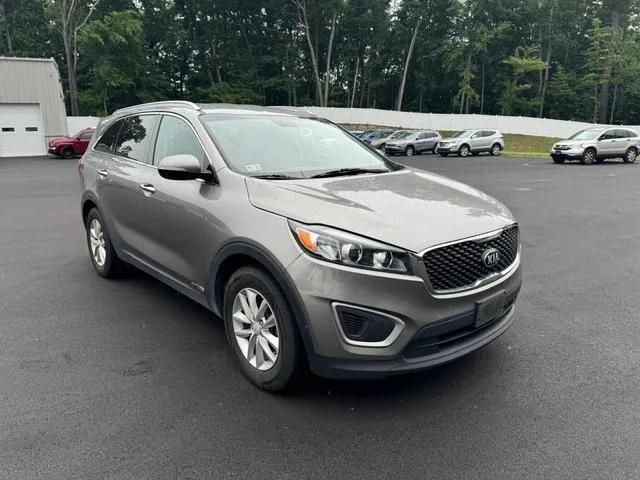 5XYPGDA54JG429794 2018 2018 KIA Sorento- LX 4