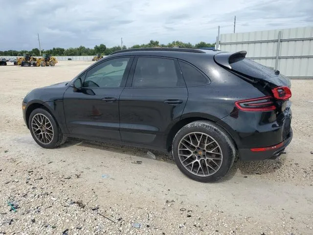 WP1AA2A5XJLB17333 2018 2018 Porsche Macan 2