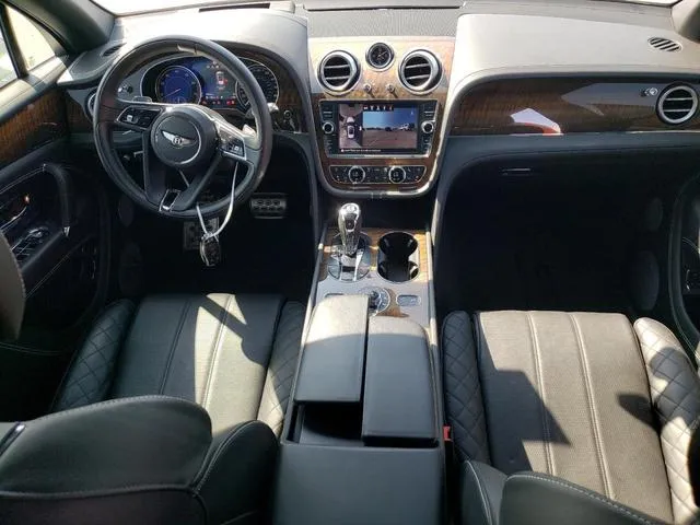 SJAAC2ZV1JC017896 2018 2018 Bentley Bentayga 8