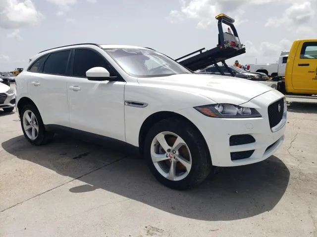 SADCJ2EV9JA240822 2018 2018 Jaguar F-Pace- Premium 4