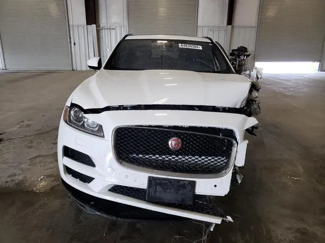 SADCJ2FNXJA252511 2018 2018 Jaguar F-Pace- Premium 5