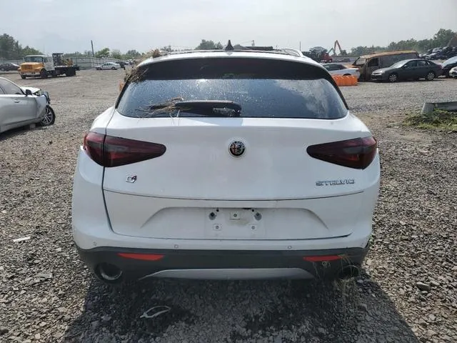 ZASFAKAN5J7B78208 2018 2018 Alfa Romeo Stelvio 6