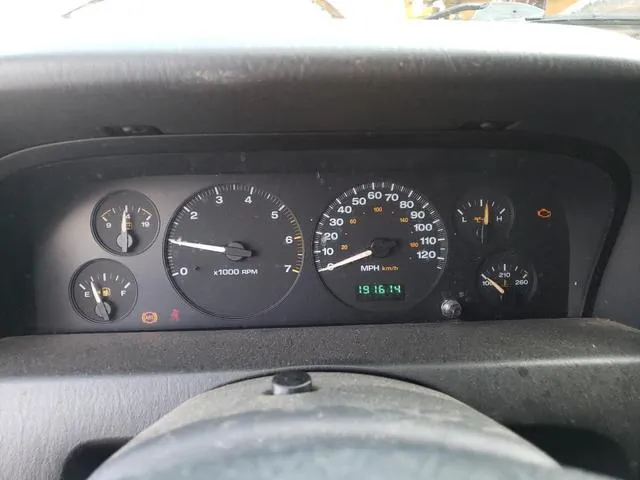 1J4GW48S34C104863 2004 2004 Jeep Grand Cherokee- Laredo 9