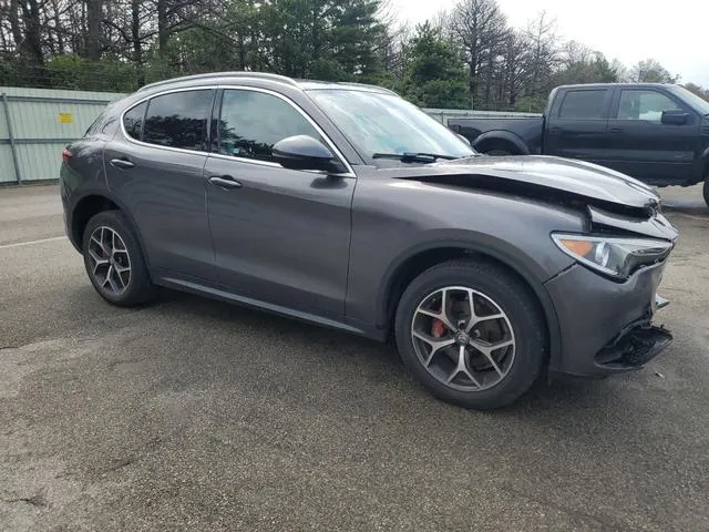 ZASPAKBN1K7C51594 2019 2019 Alfa Romeo Stelvio- TI 4