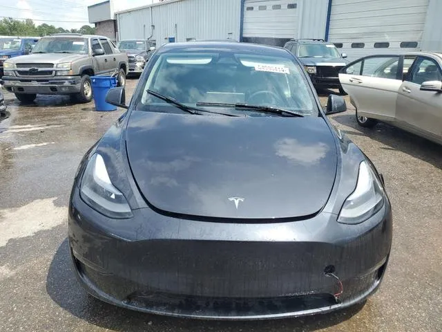 7SAYGDED1RF016470 2024 2024 Tesla MODEL Y 5