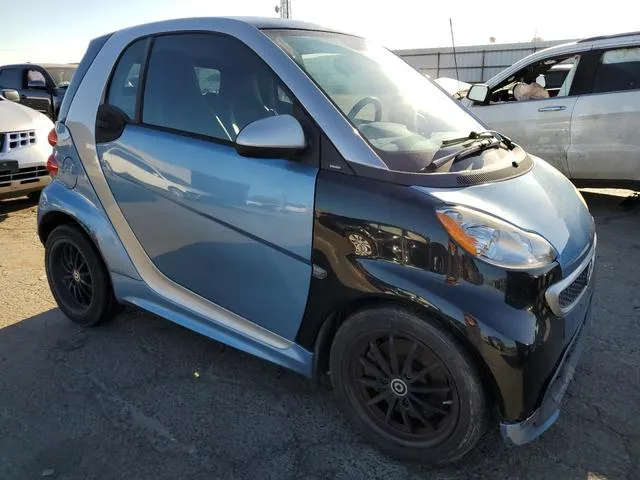 WMEEJ3BA3DK616393 2013 2013 Smart Fortwo- Pure 4