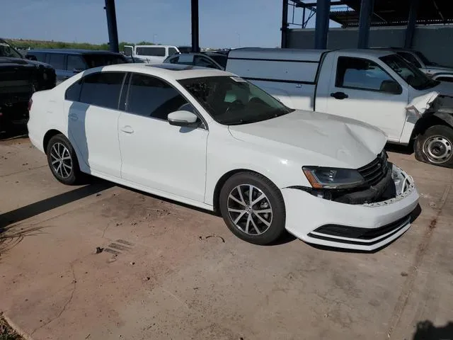 3VWDB7AJ0JM211237 2018 2018 Volkswagen Jetta- SE 4