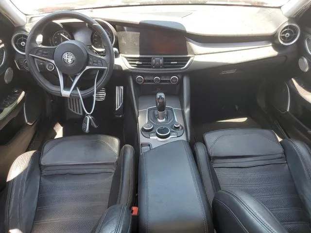 ZARFAECN2H7530152 2017 2017 Alfa Romeo Giulia- TI 8