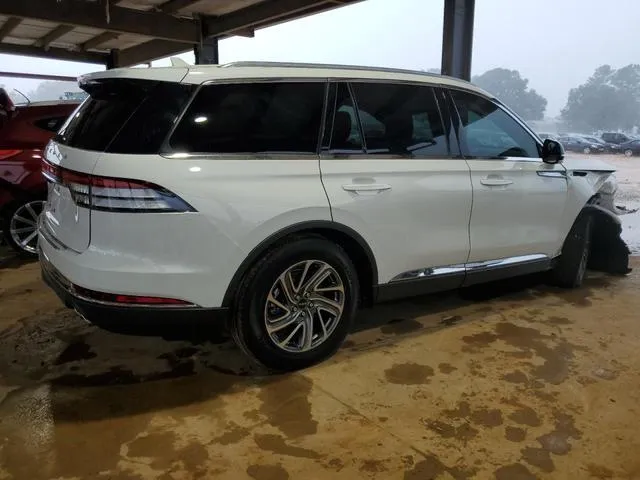 5LM5J6WC4PGL22609 2023 2023 Lincoln Aviator 3