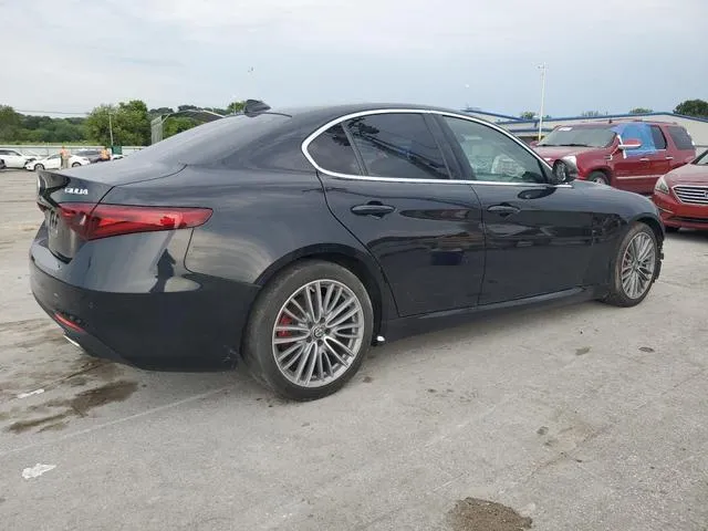 ZARFAECN4J7564437 2018 2018 Alfa Romeo Giulia- TI 3