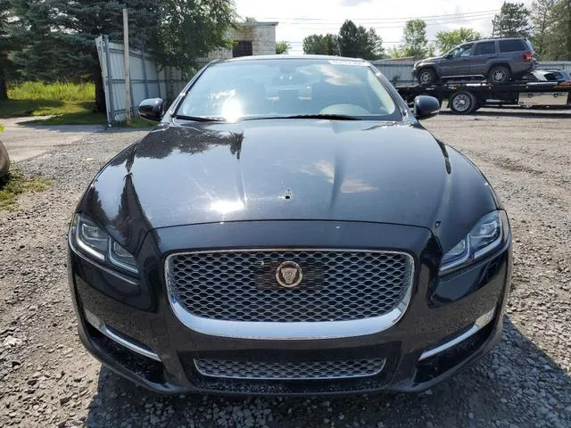 SAJWA2G78H8W09339 2017 2017 Jaguar XJL- Portfolio 5