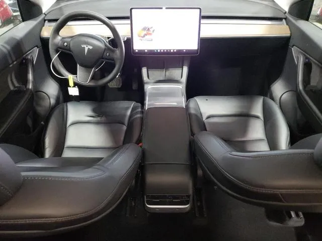 5YJYGDEEXMF161778 2021 2021 Tesla MODEL Y 8