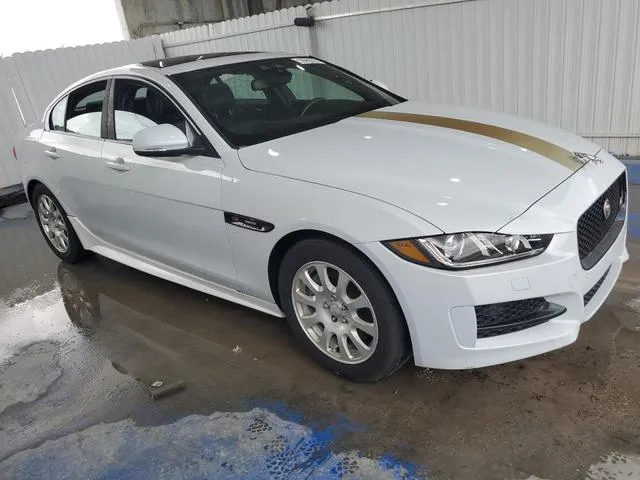 SAJAF4BNXHA971226 2017 2017 Jaguar XE- R - Sport 4