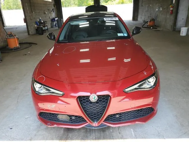 ZARFANBN6K7607355 2019 2019 Alfa Romeo Giulia- TI 5