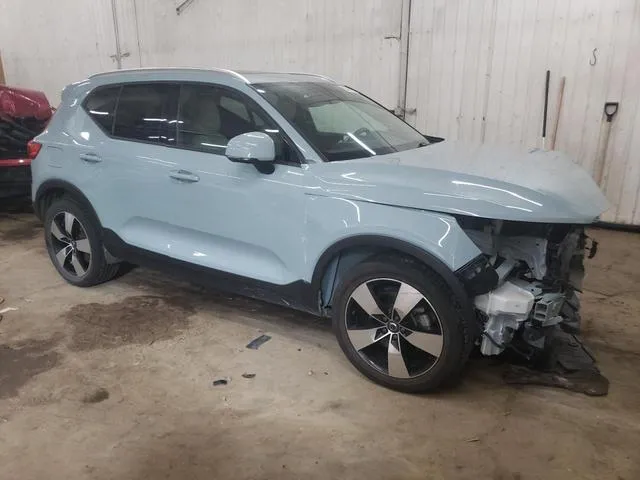 YV4162UK5K2117118 2019 2019 Volvo XC40- T5 Momentum 4