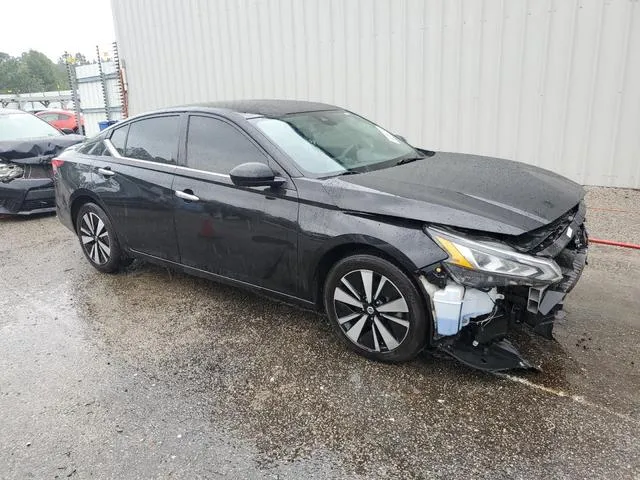 1N4BL4DV4MN334334 2021 2021 Nissan Altima- SV 4