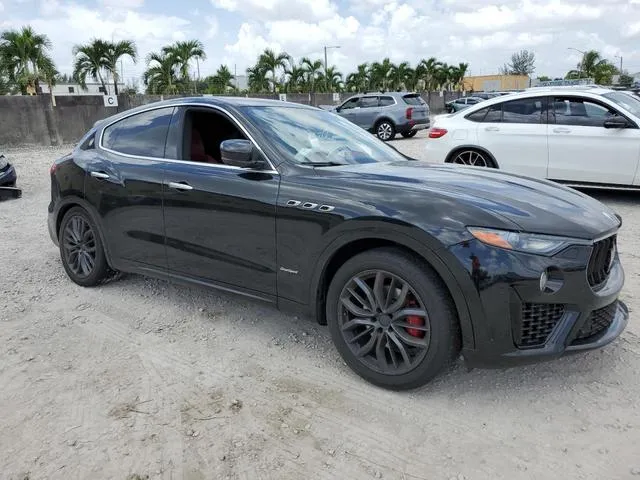 ZN661XUS8KX318677 2019 2019 Maserati Levante- Sport 4