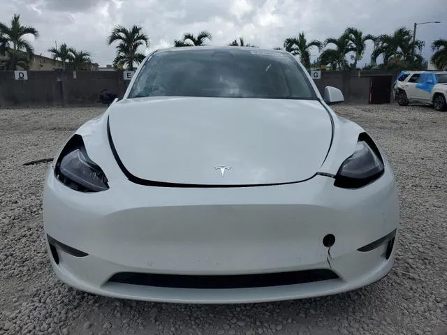 7SAYGDEF5NF507233 2022 2022 Tesla MODEL Y 5