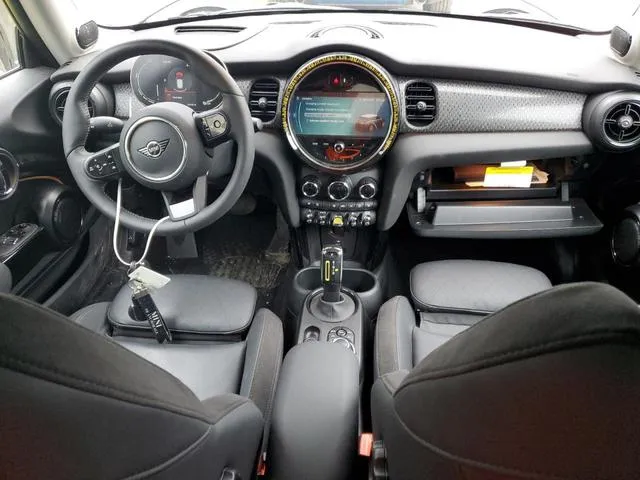 WMW13DJ0XR2U82394 2024 2024 Mini Cooper- SE 8