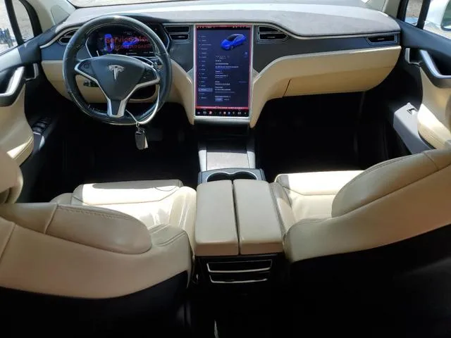 5YJXCDE27HF049992 2017 2017 Tesla MODEL X 8