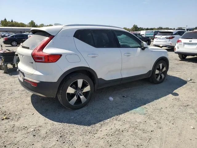 YV4162UK6K2077647 2019 2019 Volvo XC40- T5 Momentum 3