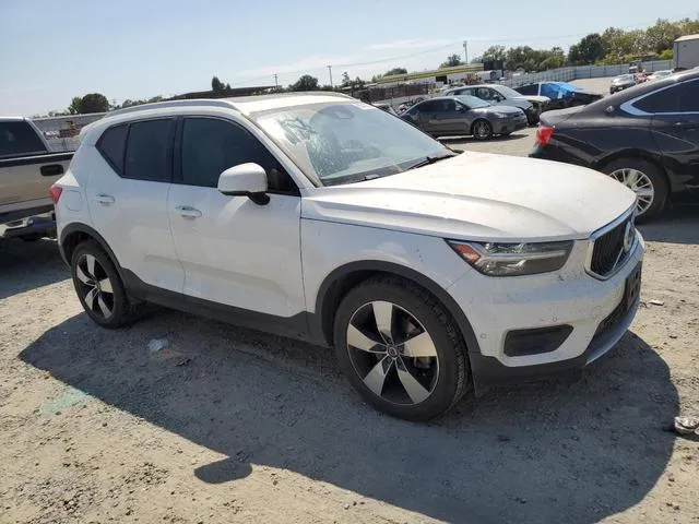 YV4162UK6K2077647 2019 2019 Volvo XC40- T5 Momentum 4