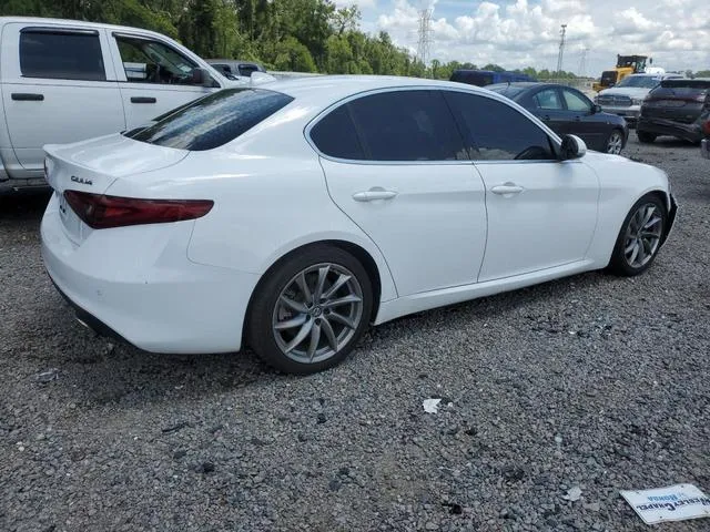 ZARFAEBN5J7563363 2018 2018 Alfa Romeo Giulia 3