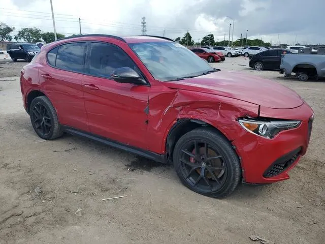 ZASPAJAN5K7C68782 2019 2019 Alfa Romeo Stelvio 4