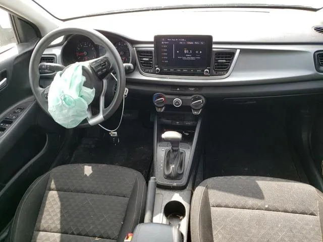 3KPA24AD1NE458572 2022 2022 KIA Rio- LX 8