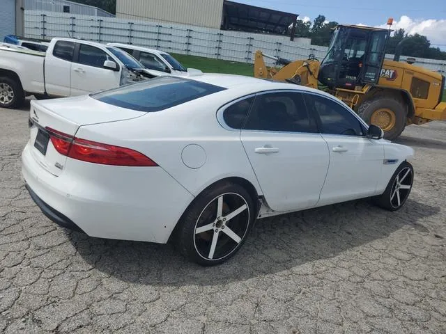 SAJBJ4BN8HCY45129 2017 2017 Jaguar XF- Premium 3