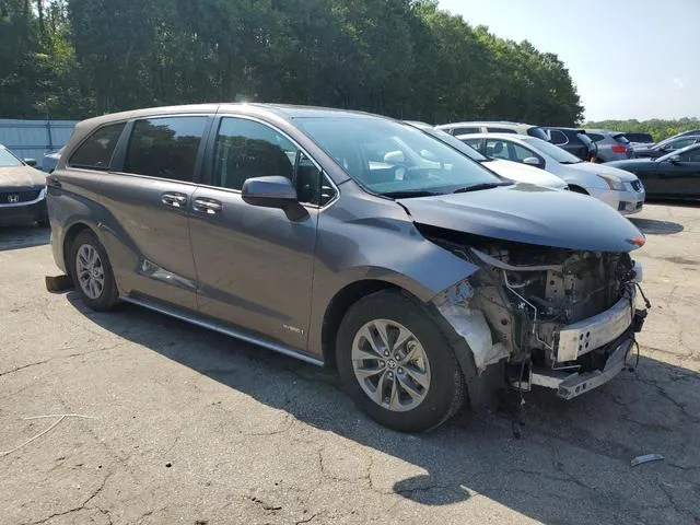 5TDYRKEC7MS042739 2021 2021 Toyota Sienna- Xle 4