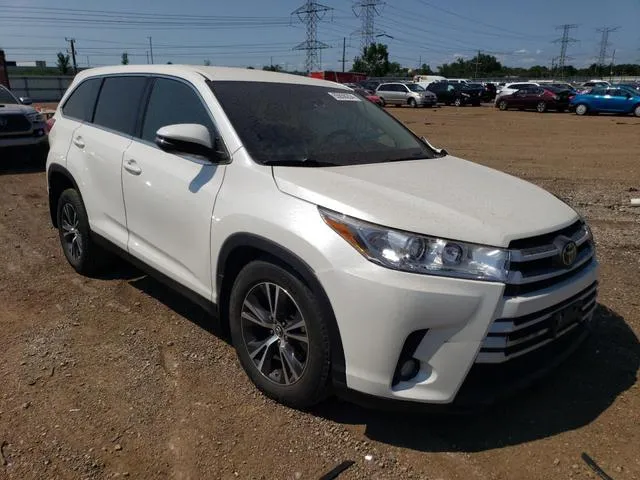 5TDBZRFH6KS736120 2019 2019 Toyota Highlander- LE 4