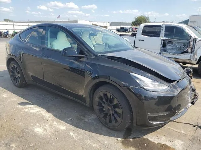 7SAYGAEEXNF465311 2022 2022 Tesla MODEL Y 4