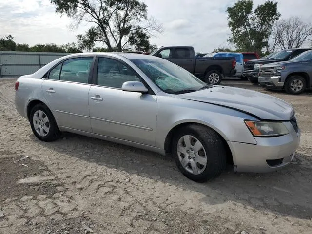 5NPET46F38H387965 2008 2008 Hyundai Sonata- Gls 4